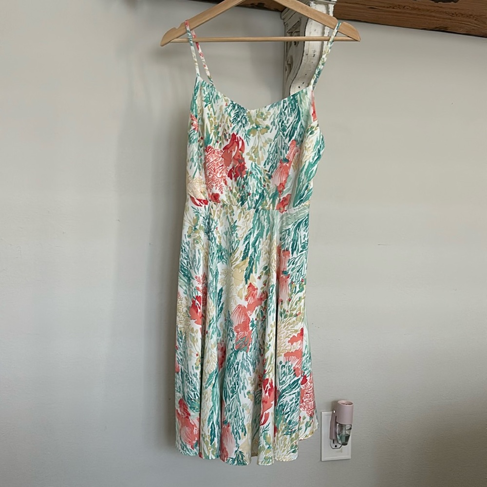 Floral flowy dress